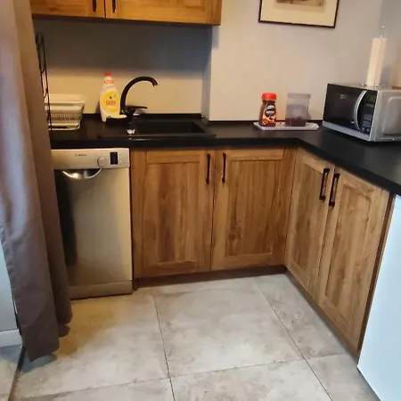 Lovely On Dyrekcyjna Street! In The Very Center Of Katowice! カトヴィツェ